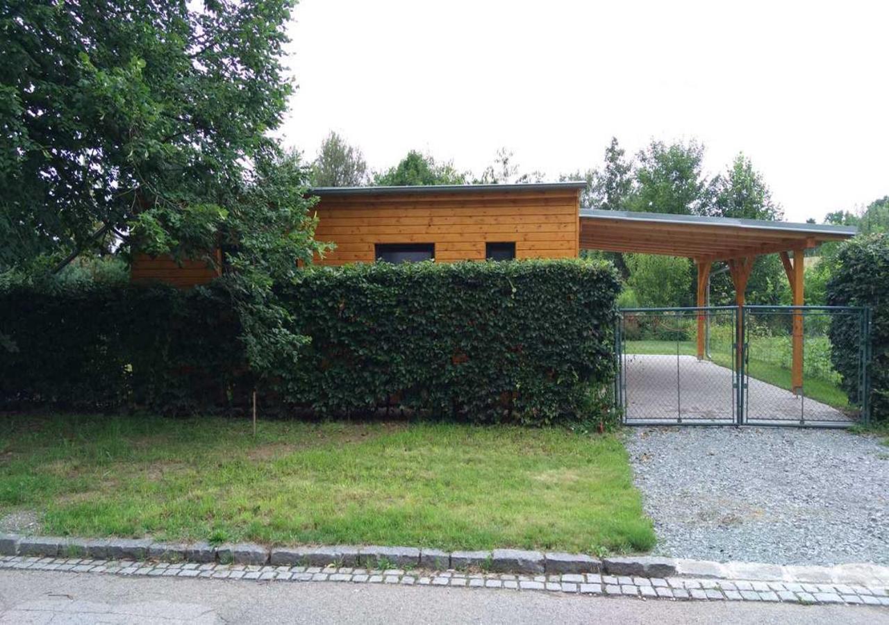 Apartman Pod Lipou - Samostatny Objekt Jaromer Ngoại thất bức ảnh